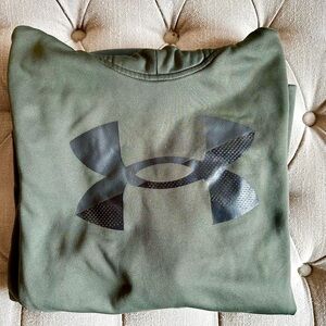 Under Armour Men's Green Sweatshirt